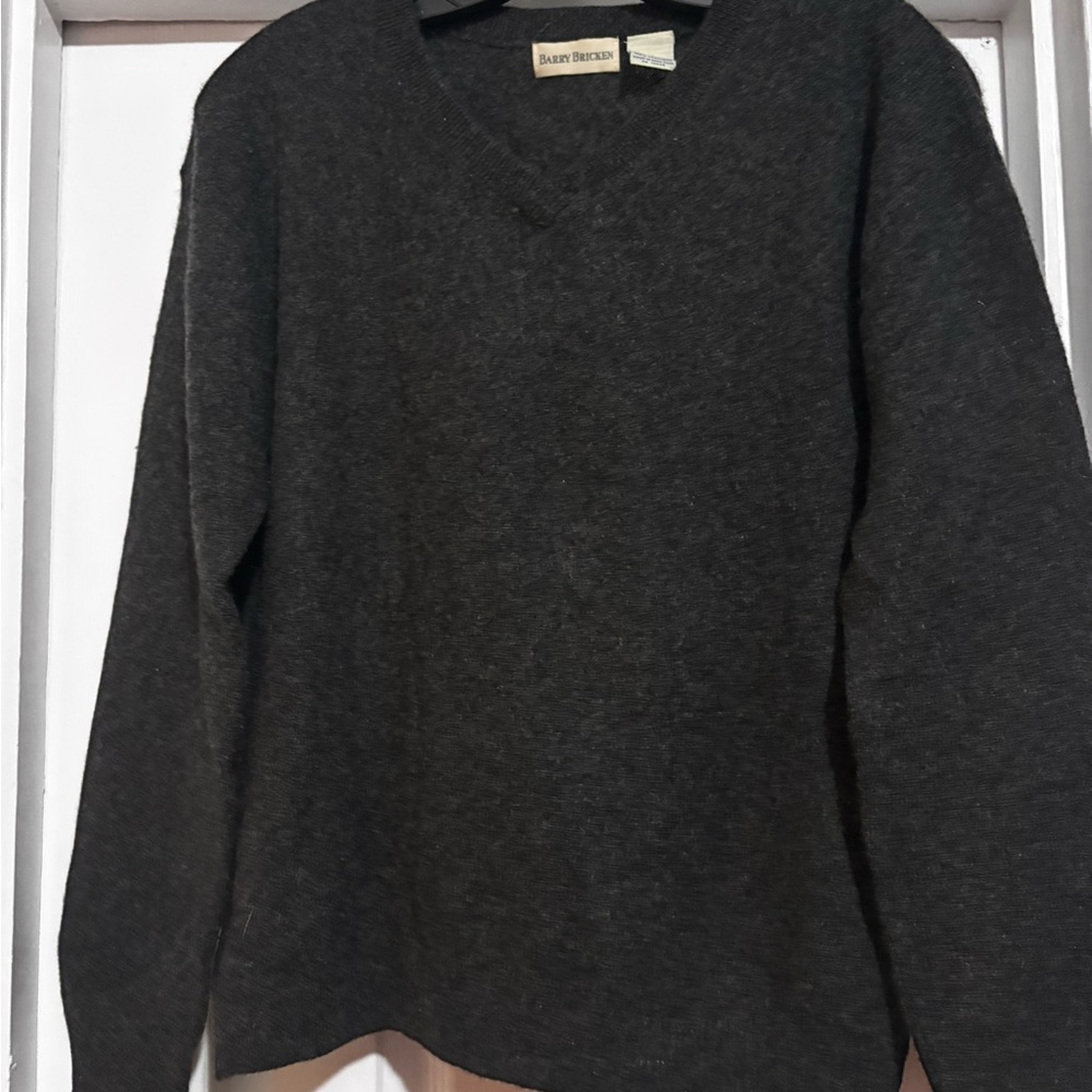 Men's Dark Gray Sweater